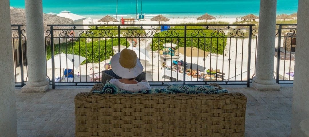 Bahamas wins video contest