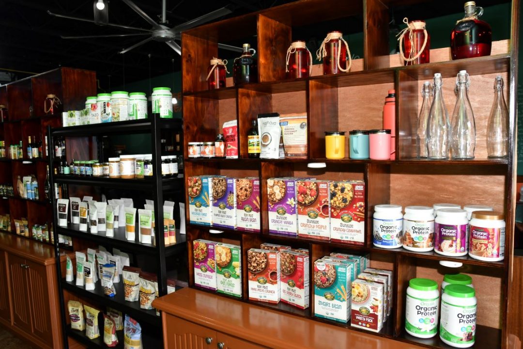 DLE Café: Healthy eats never tasted so good • Let's Travel Caribbean